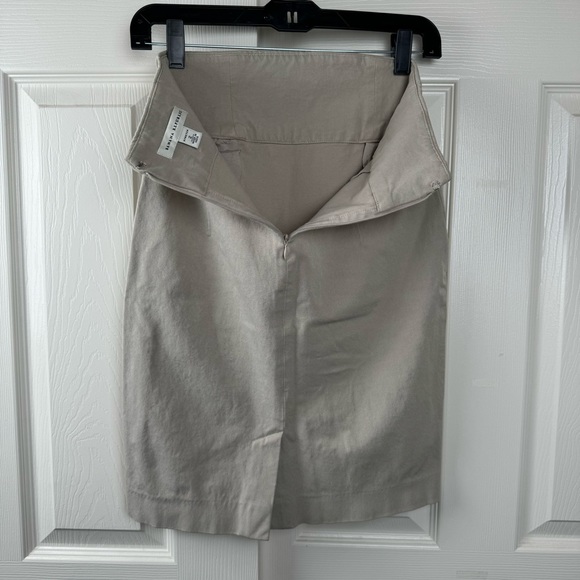 Banana Republic Beige Mini Skirt Stretch Size 2 Cotton Blend - Picture 4 of 8